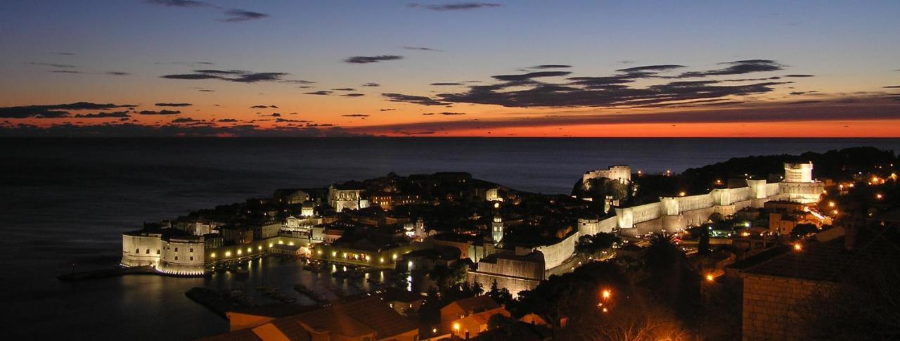 Panoramic Sea And Old Town View Apartment *